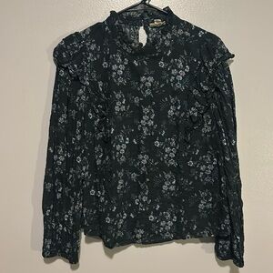 A.N.A. Long sleeved blouse. Size 0X. Dark green, floral.
